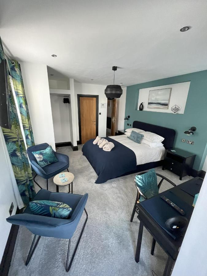 Deluxe King Room,1426315335:JPEG