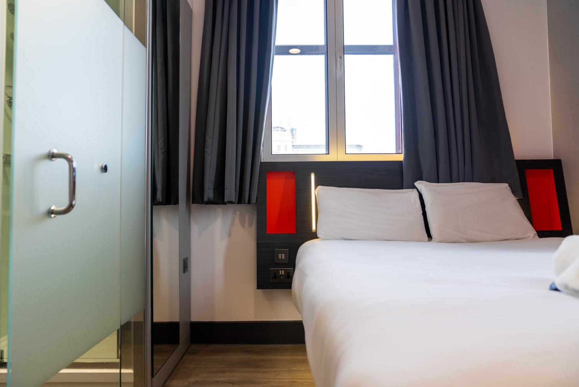 Standard Double Room with Window,1445077321:JPEG