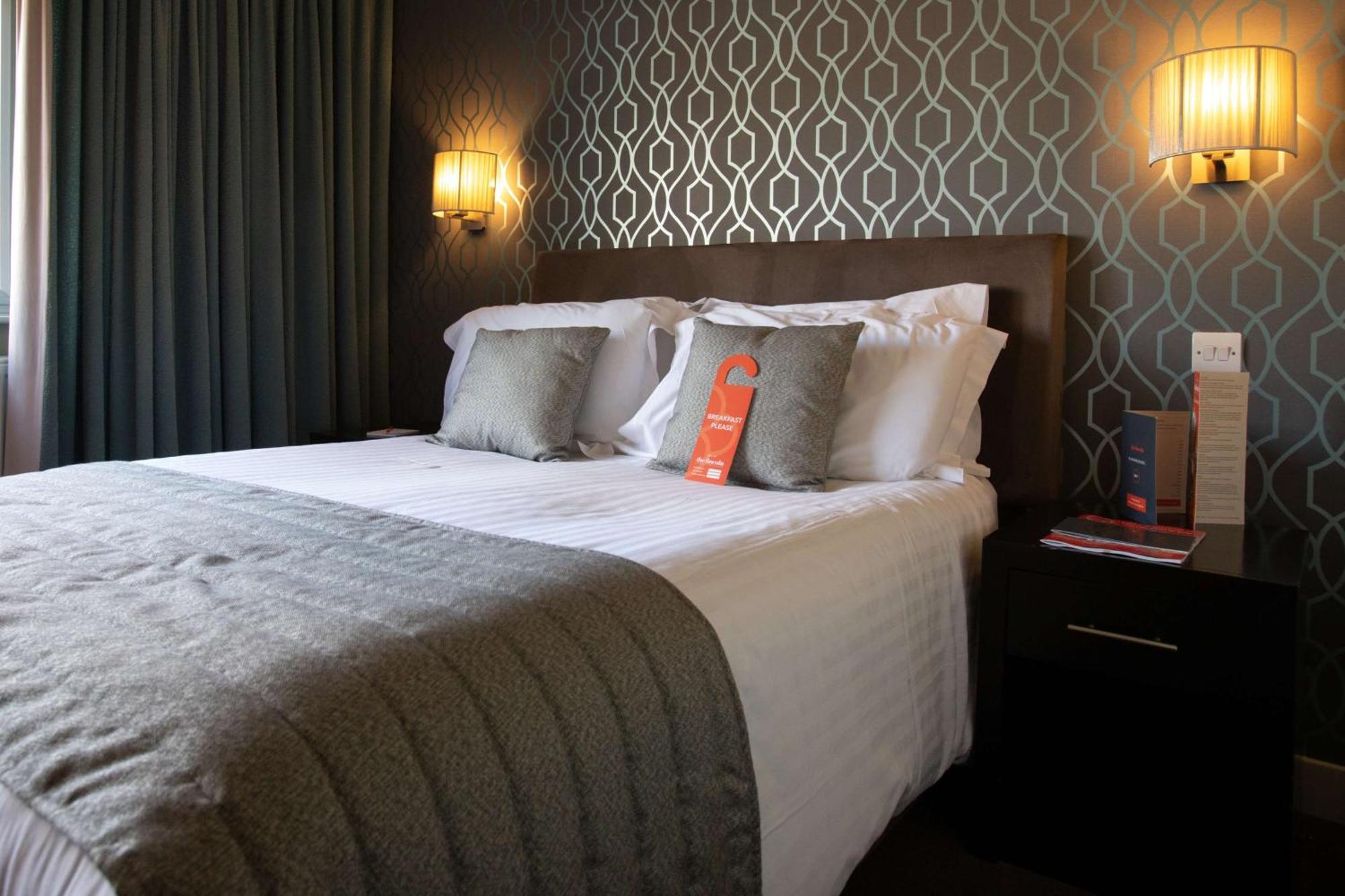 Small Double Room,738892975:JPEG
