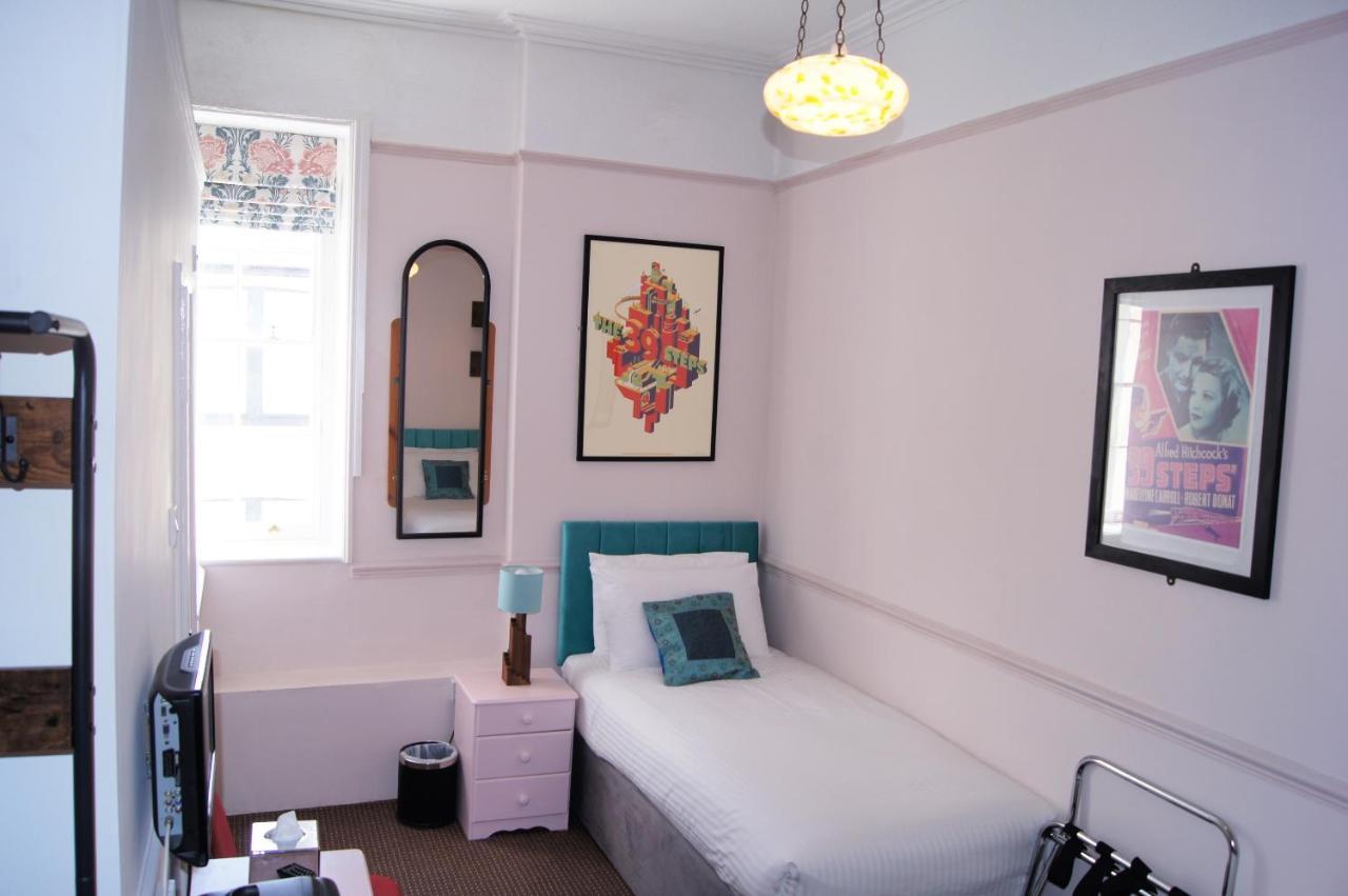 Small Twin Room