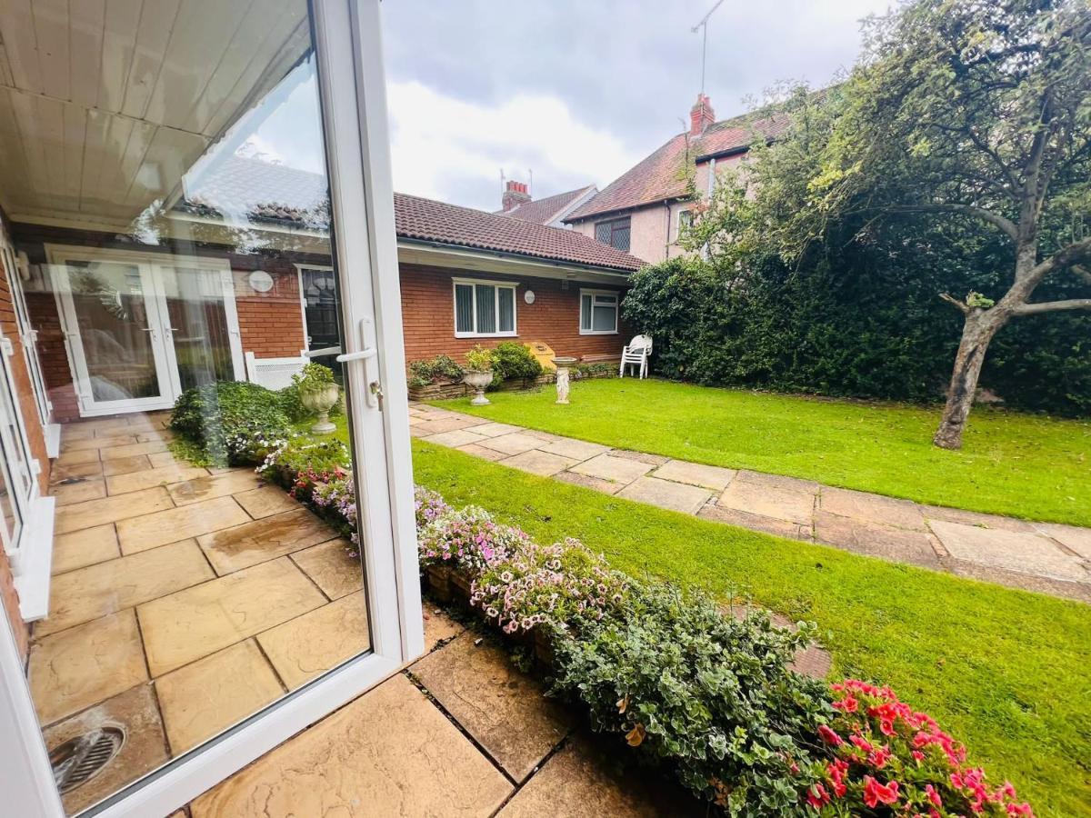 Double Room with Garden View,1474965568:JPEG