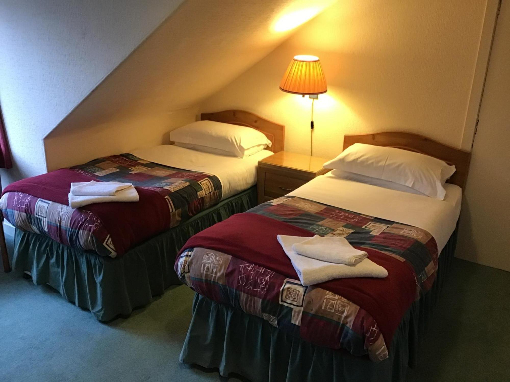 Standard Twin Room,1516071553:JPEG