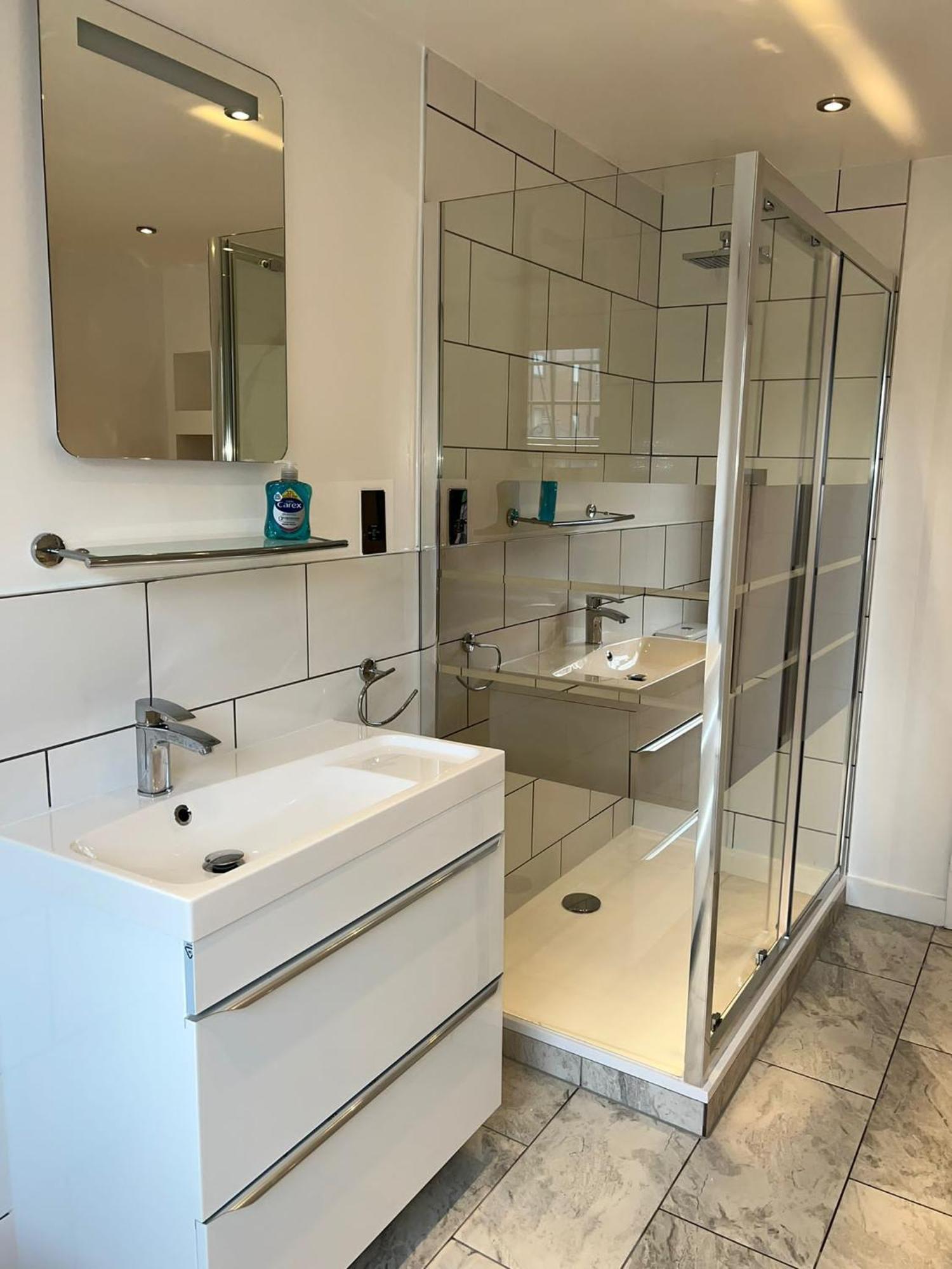 Budget Double Room,1506079321:JPEG