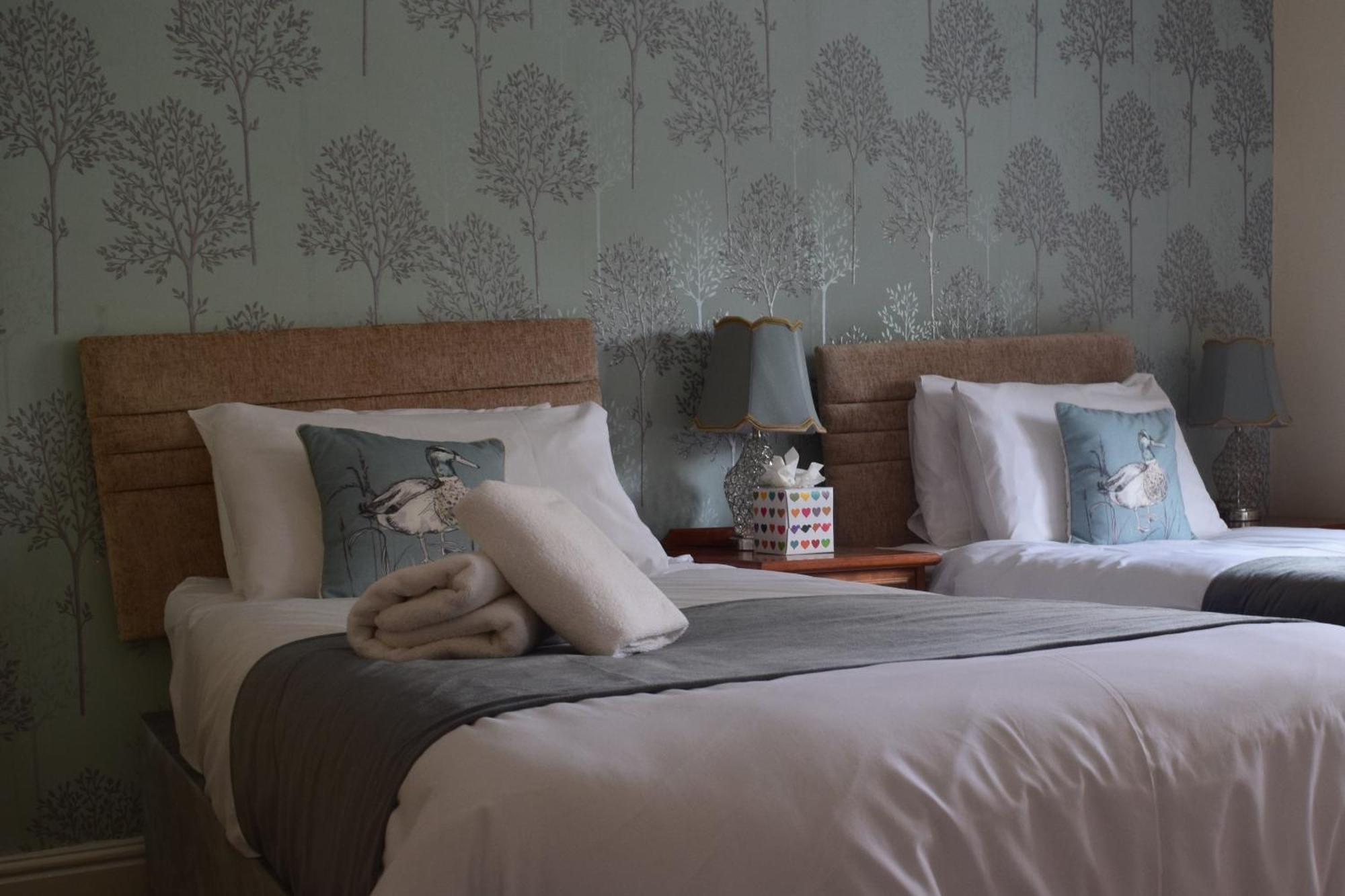 Main Lodge - Twin Room,1585461371:JPEG