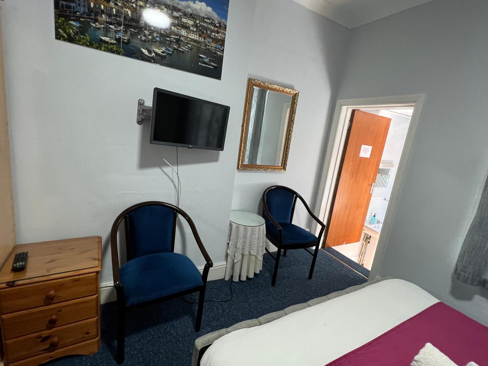 Double Room,1516331224:JPEG