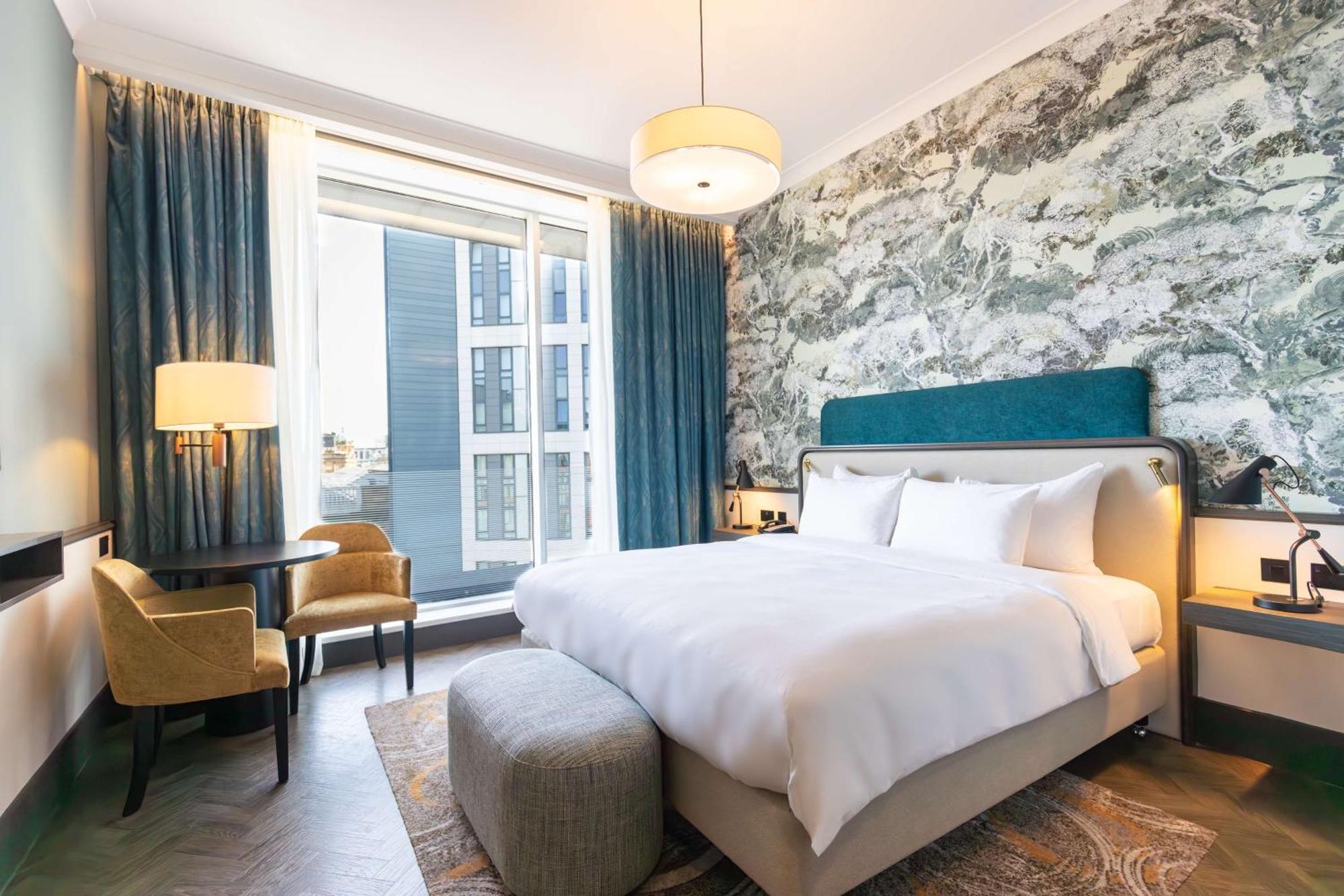 Superior Room,1516373980:JPEG