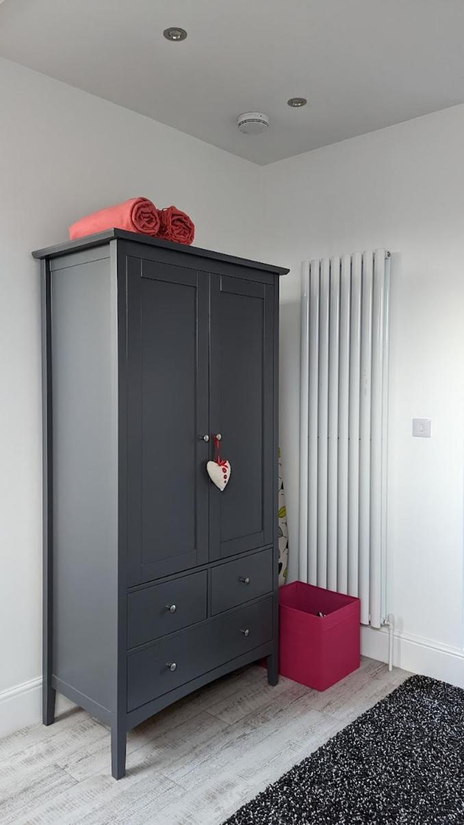 Deluxe Double Room Shower,1524128953:JPEG