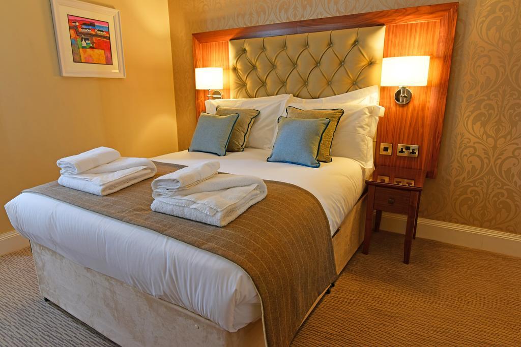 Small Double Room,198980476:JPEG