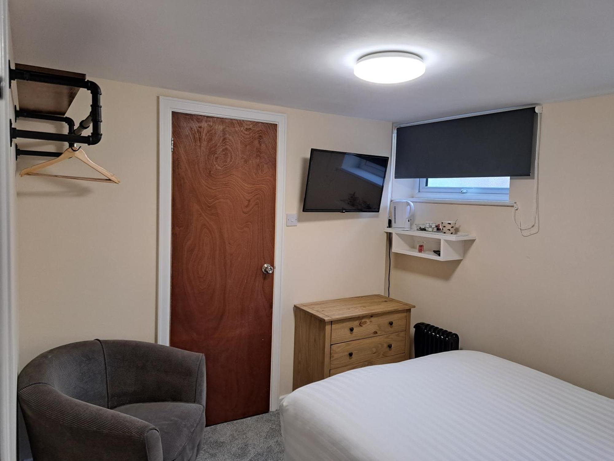 Single Room,1536909079:JPEG