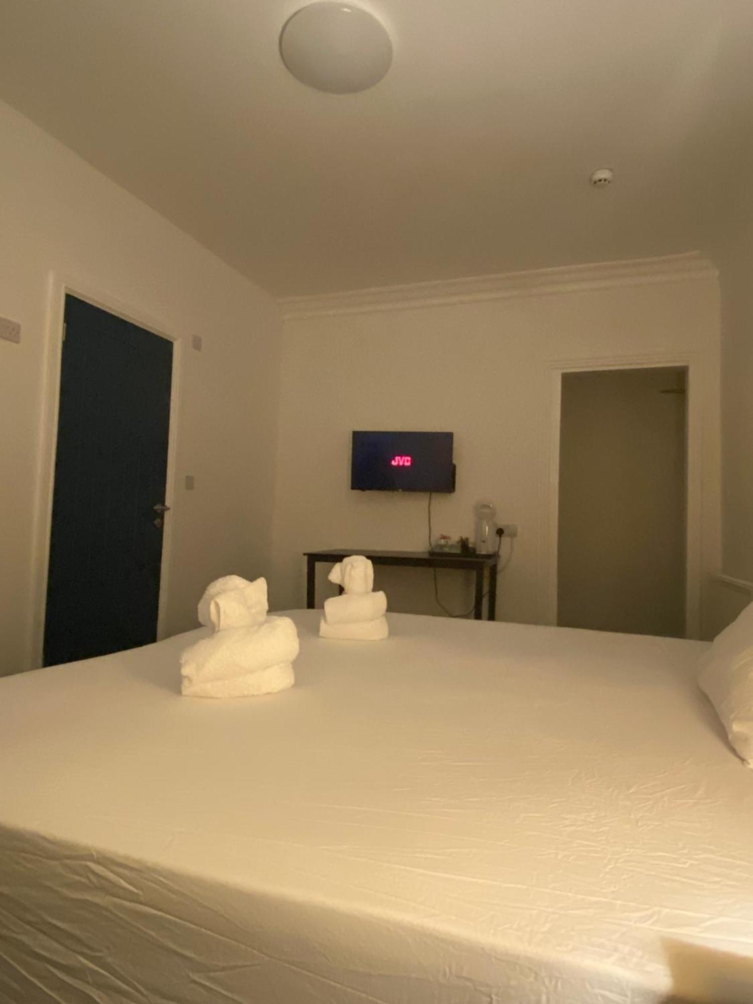 Double Room with Shower