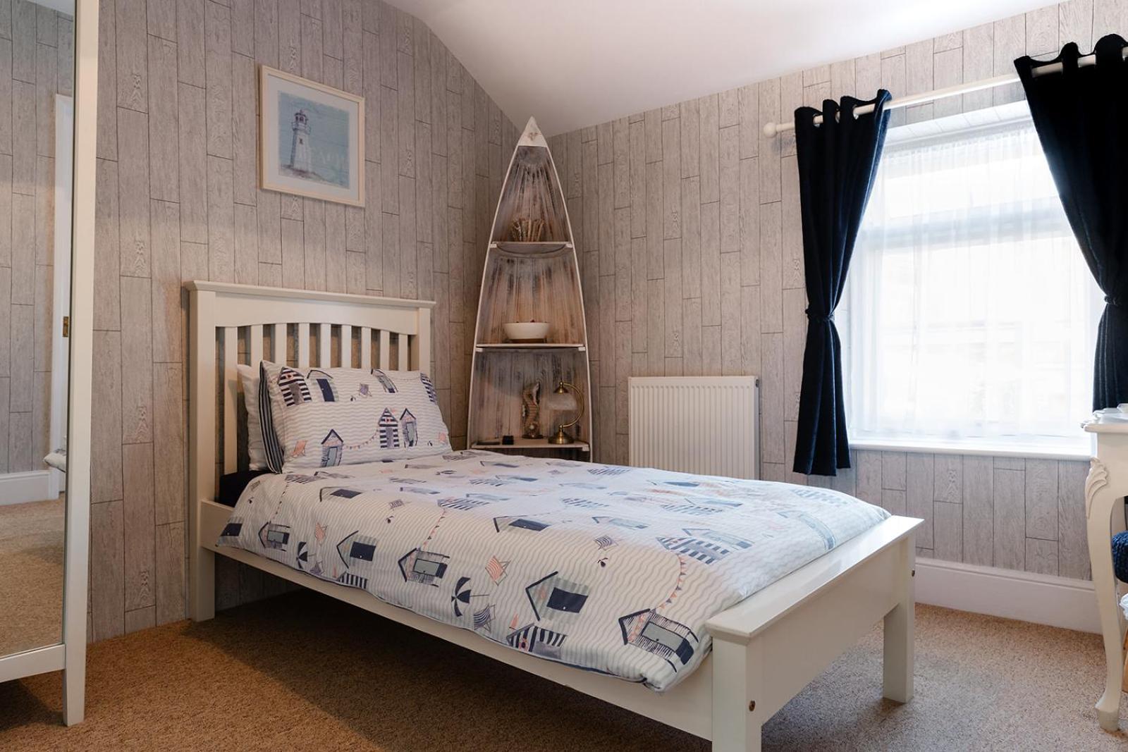 Deluxe Single Room
