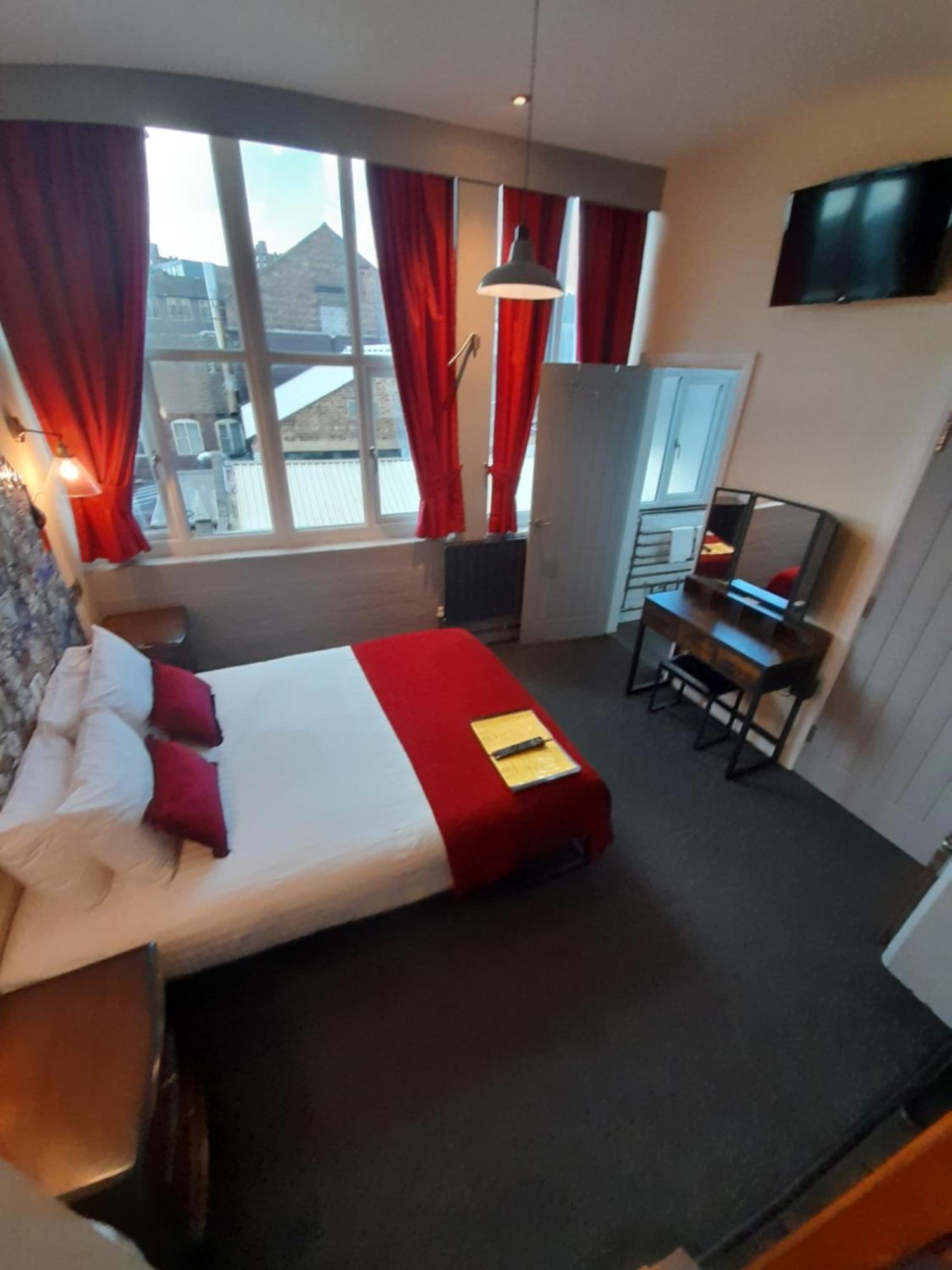 Deluxe Apartment,1546026574:JPEG