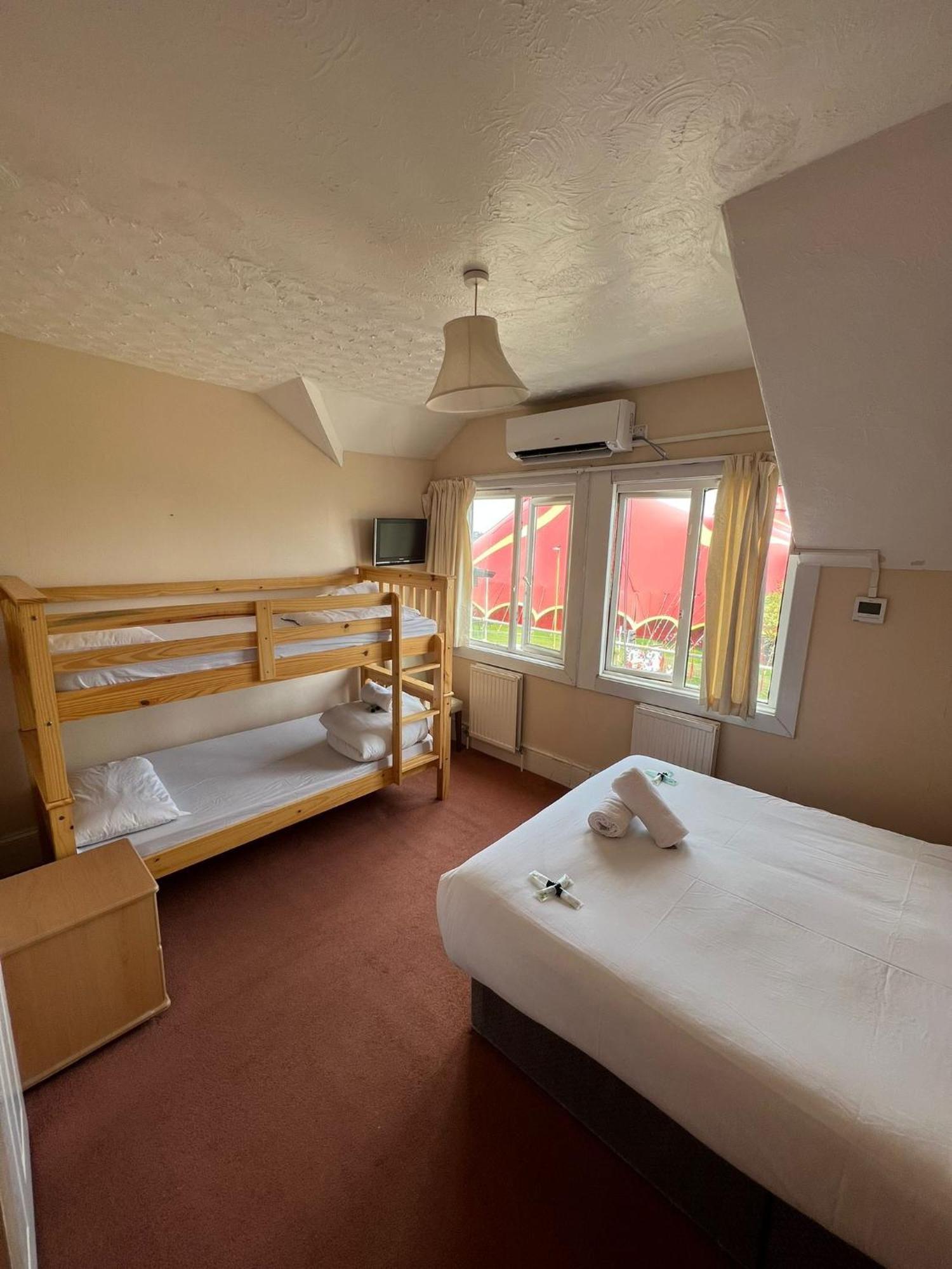 Quadruple Room Sea View,1588564142:JPEG