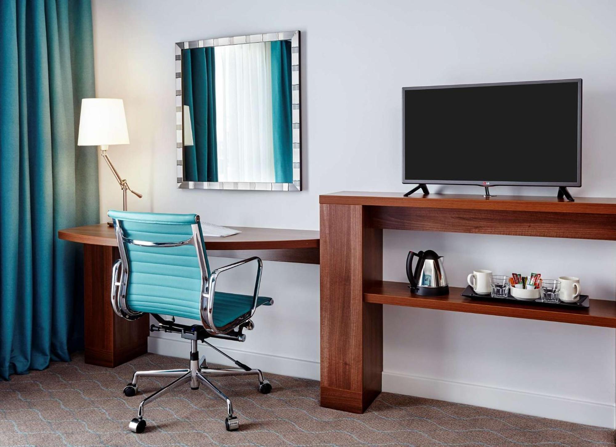 Twin Room,1670734663:JPEG