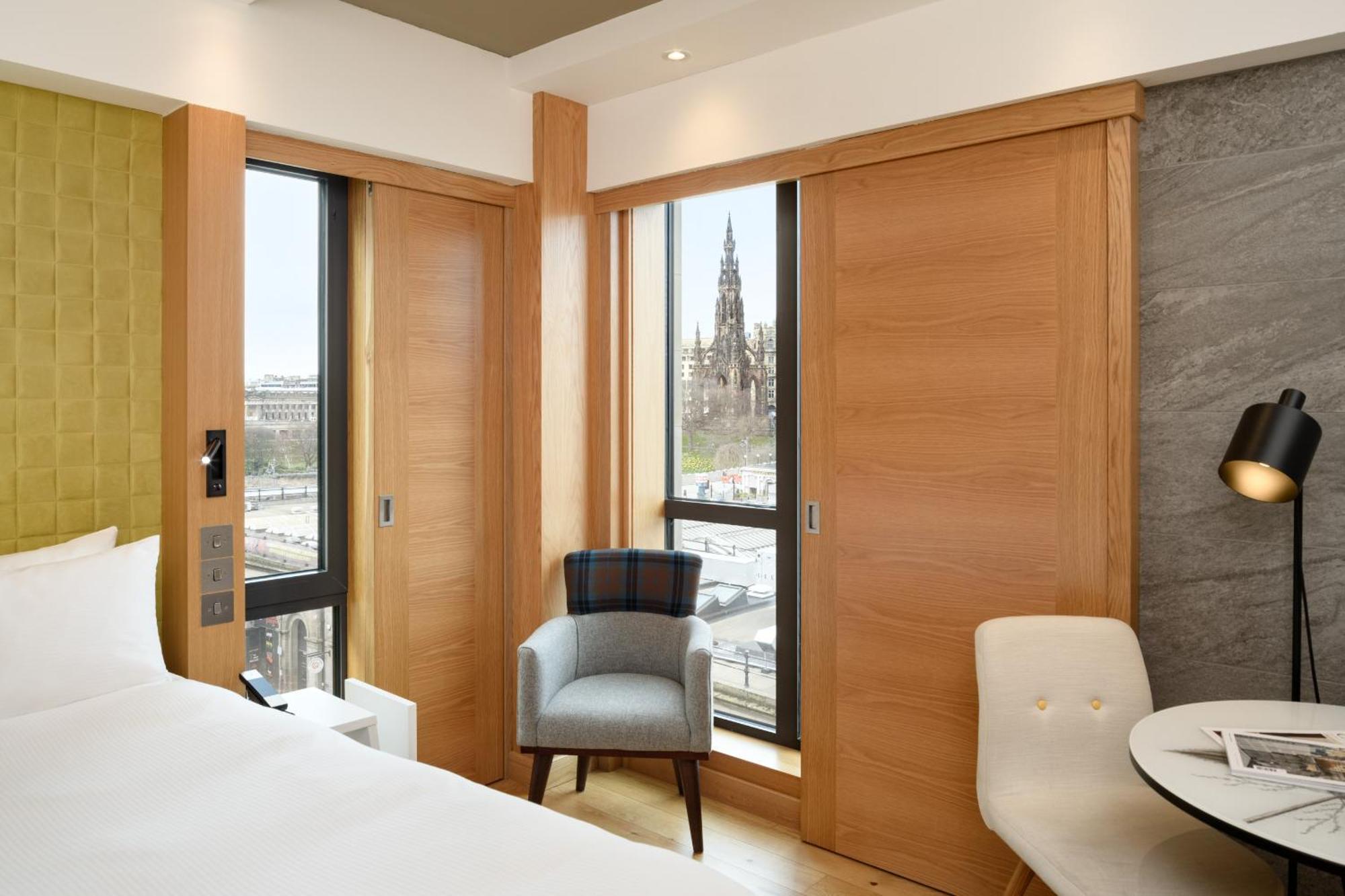 Double Room - VISTA,1555945636:JPEG