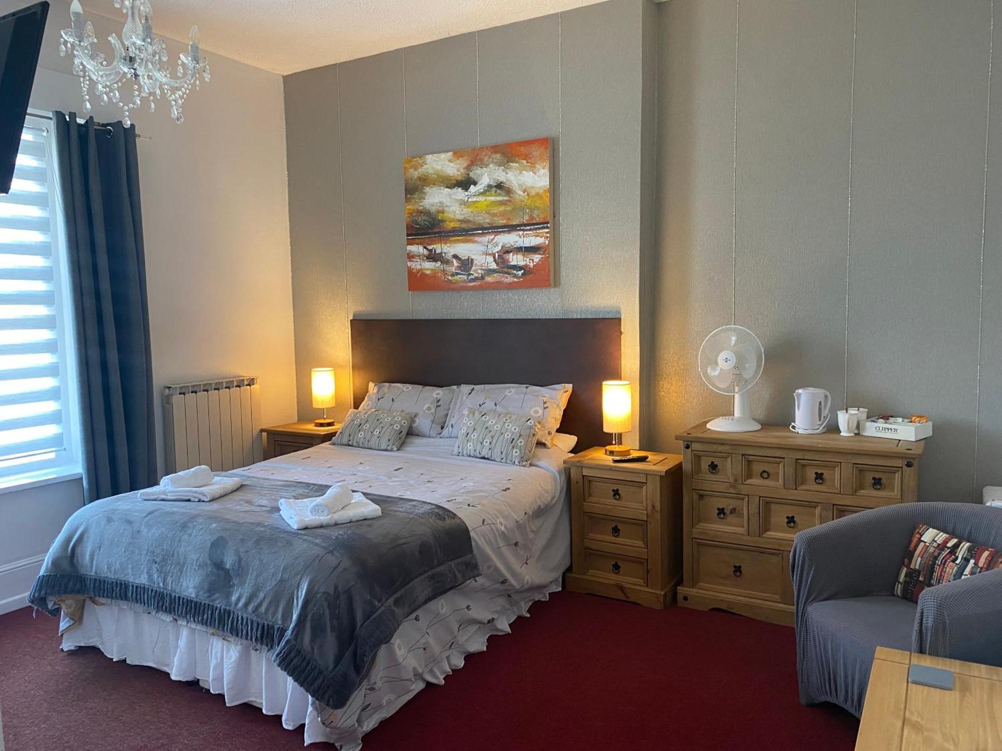 Deluxe Double or Twin Room