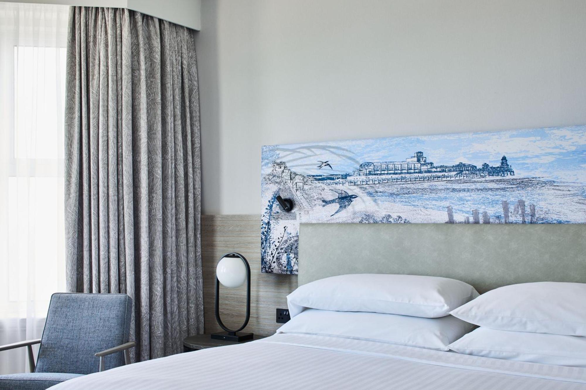 One-Bedroom King Suite with Sofa Bed and Sea View,1709988981:JPEG