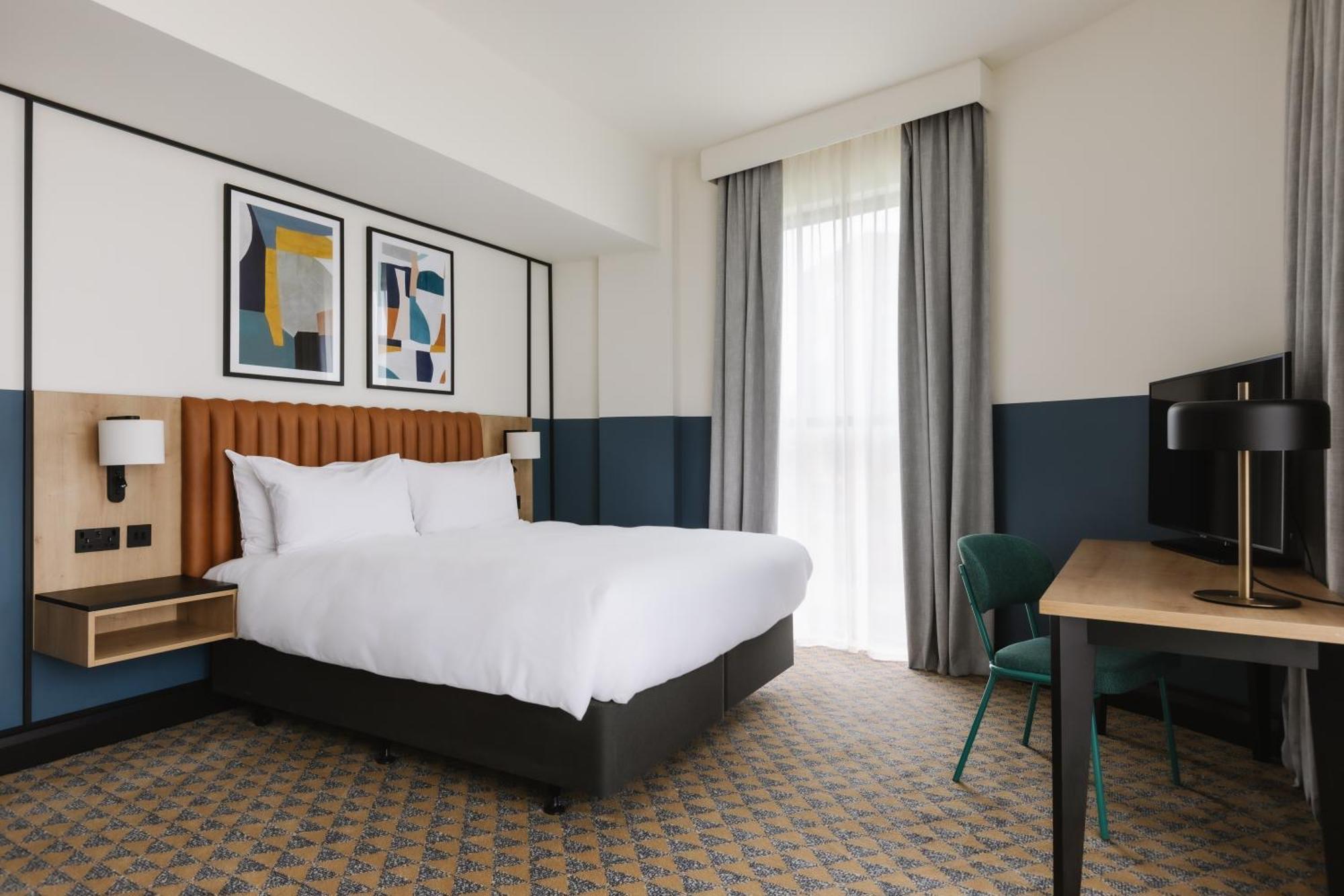 Premium Queen Room,1600555086:JPEG