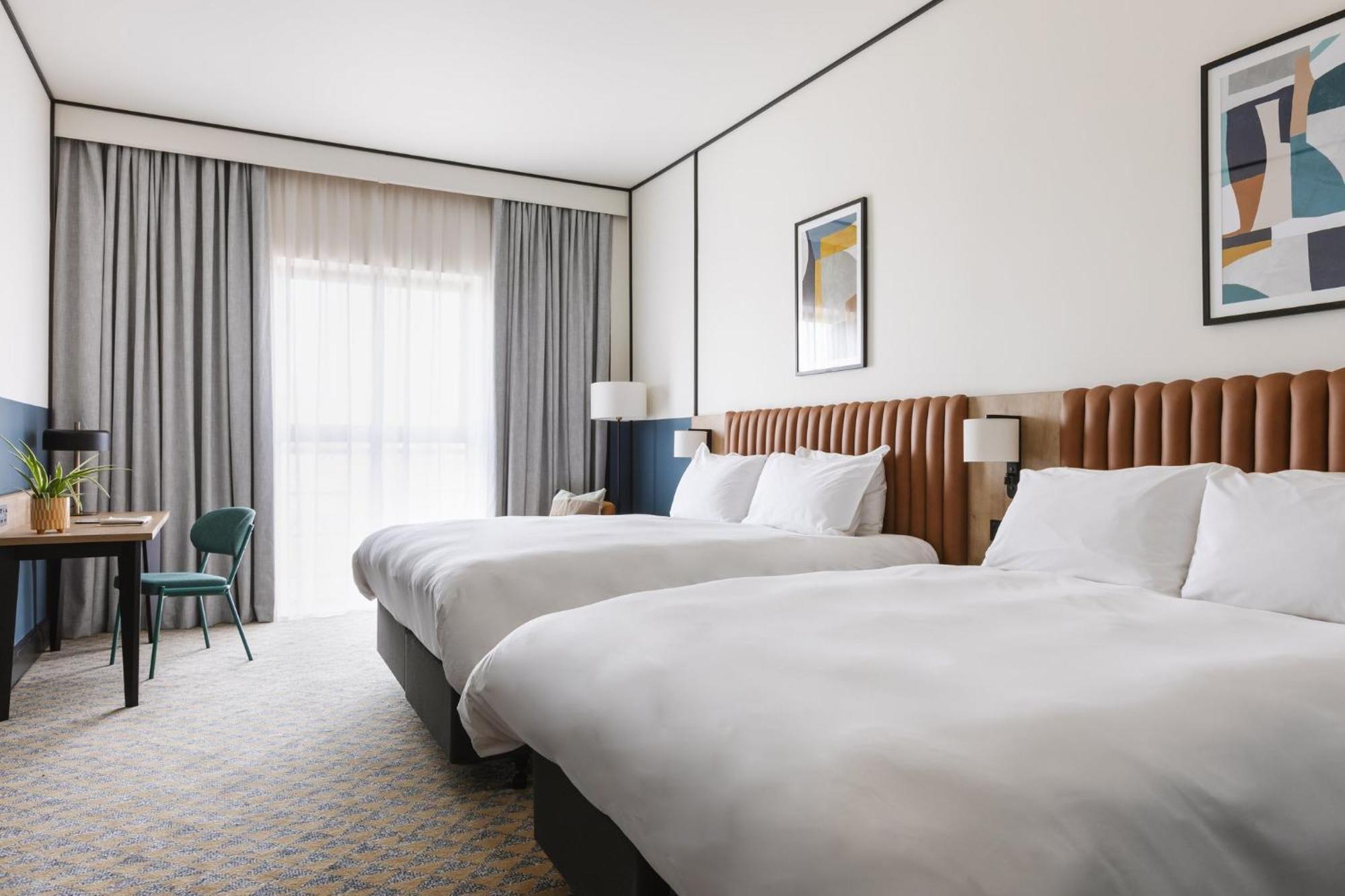 Grand Double Room with Two Double Beds,1758516893:JPEG