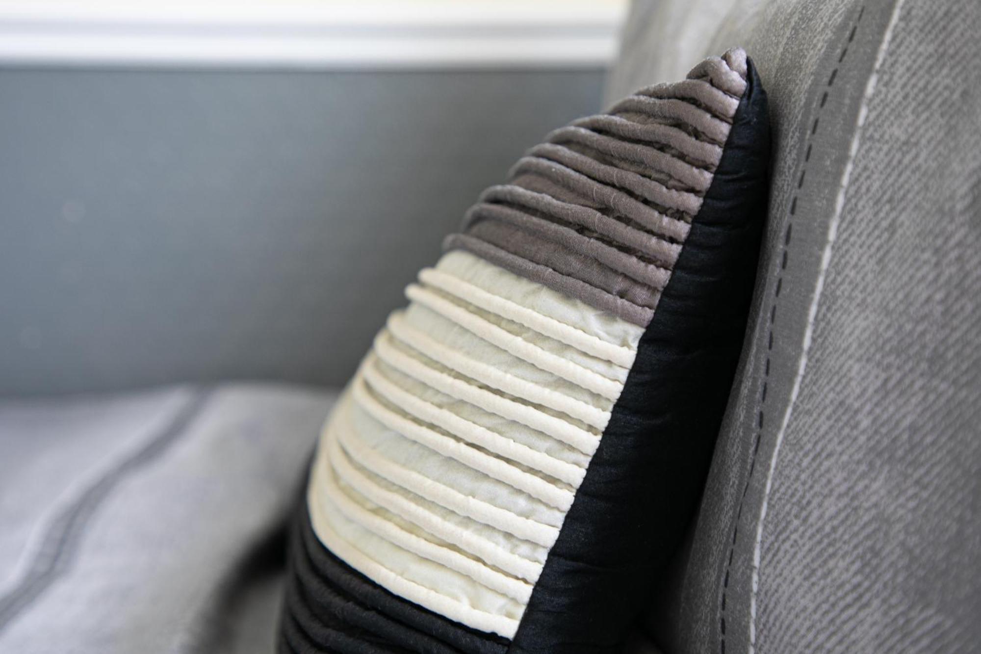 Single Room with Bathroom,1605415090:JPEG