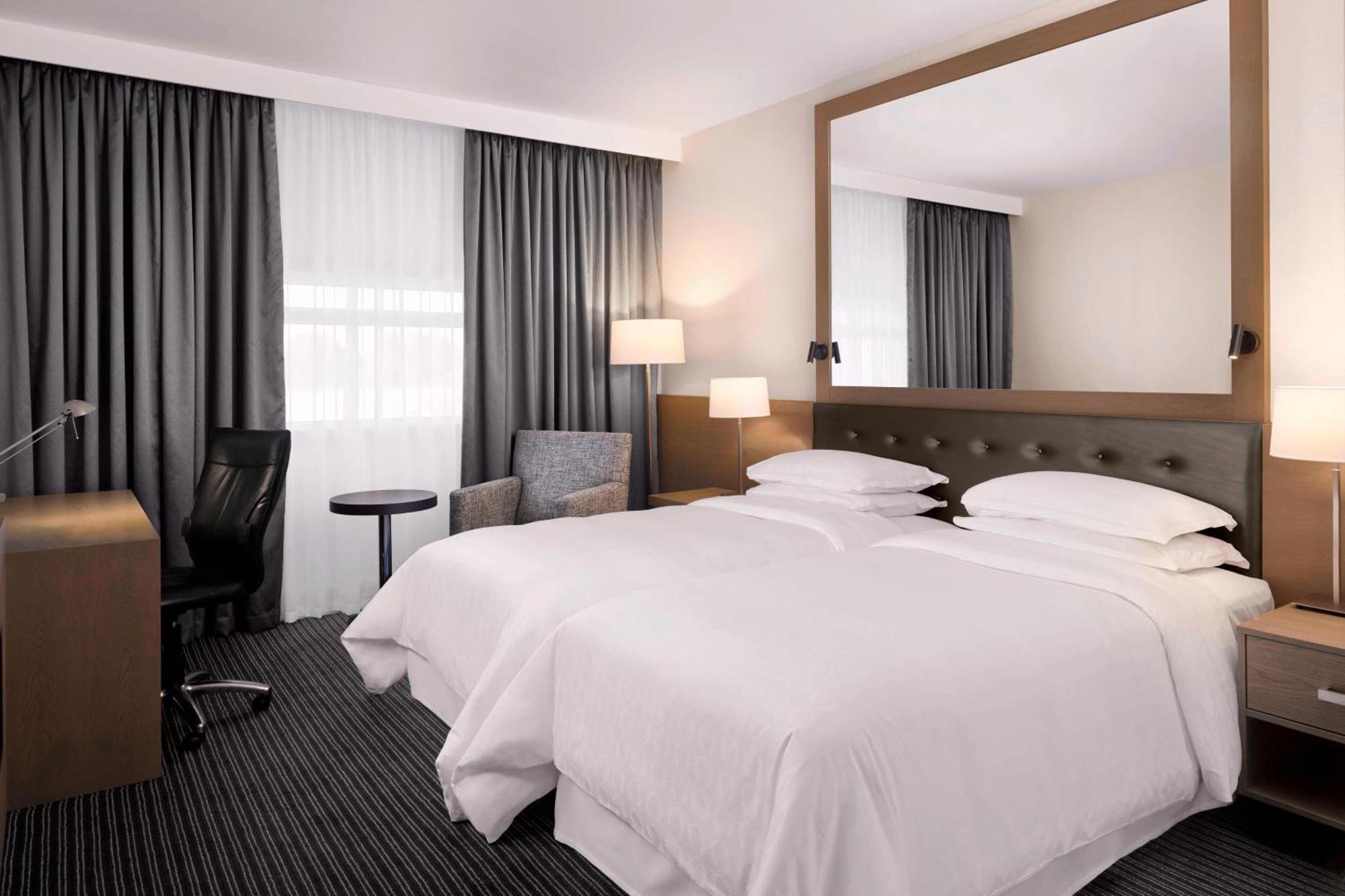 Deluxe Room Guest room 2 Twin or Single Beds,1671865261:JPEG