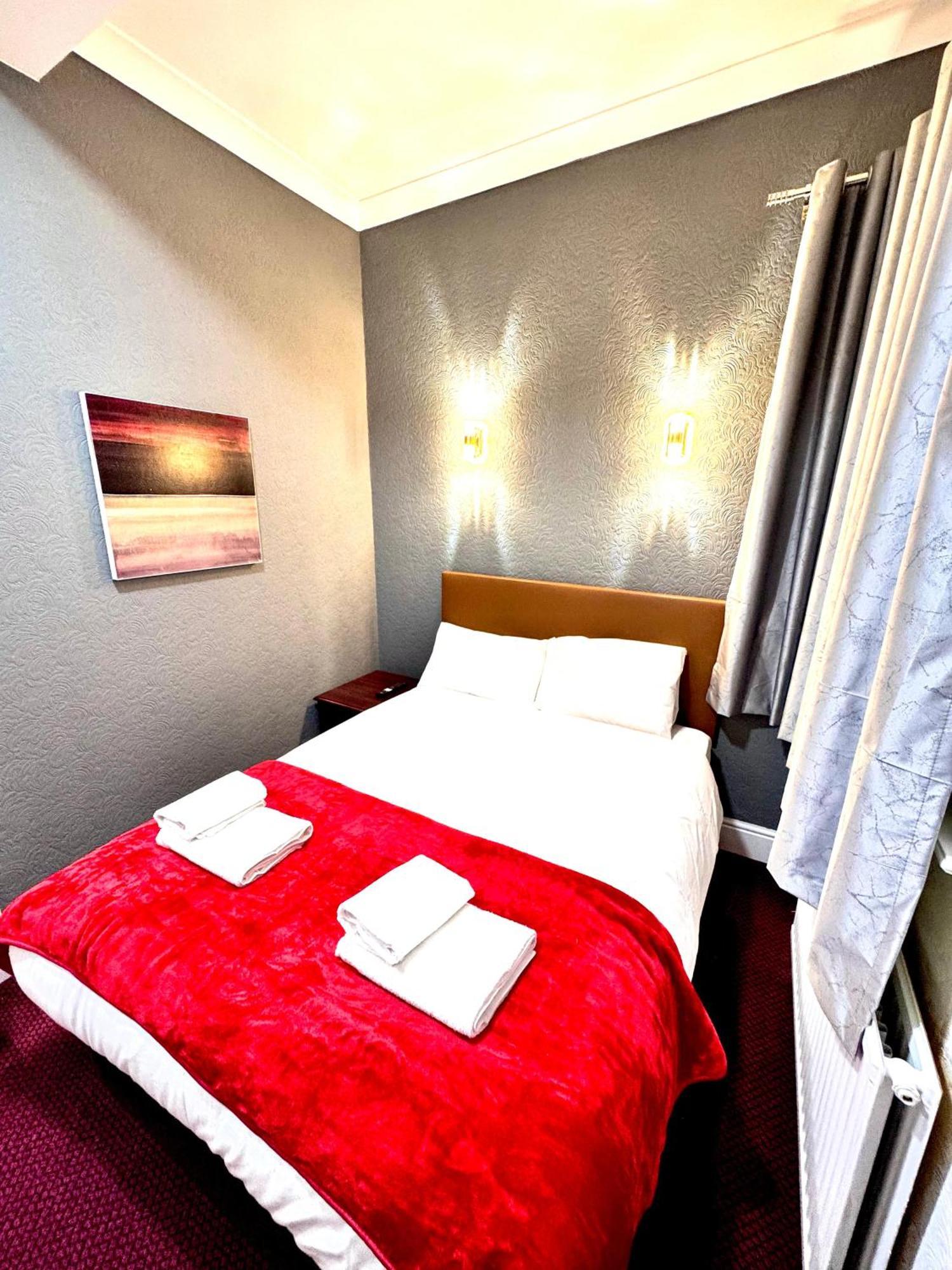 Double Room,1634454996:JPEG