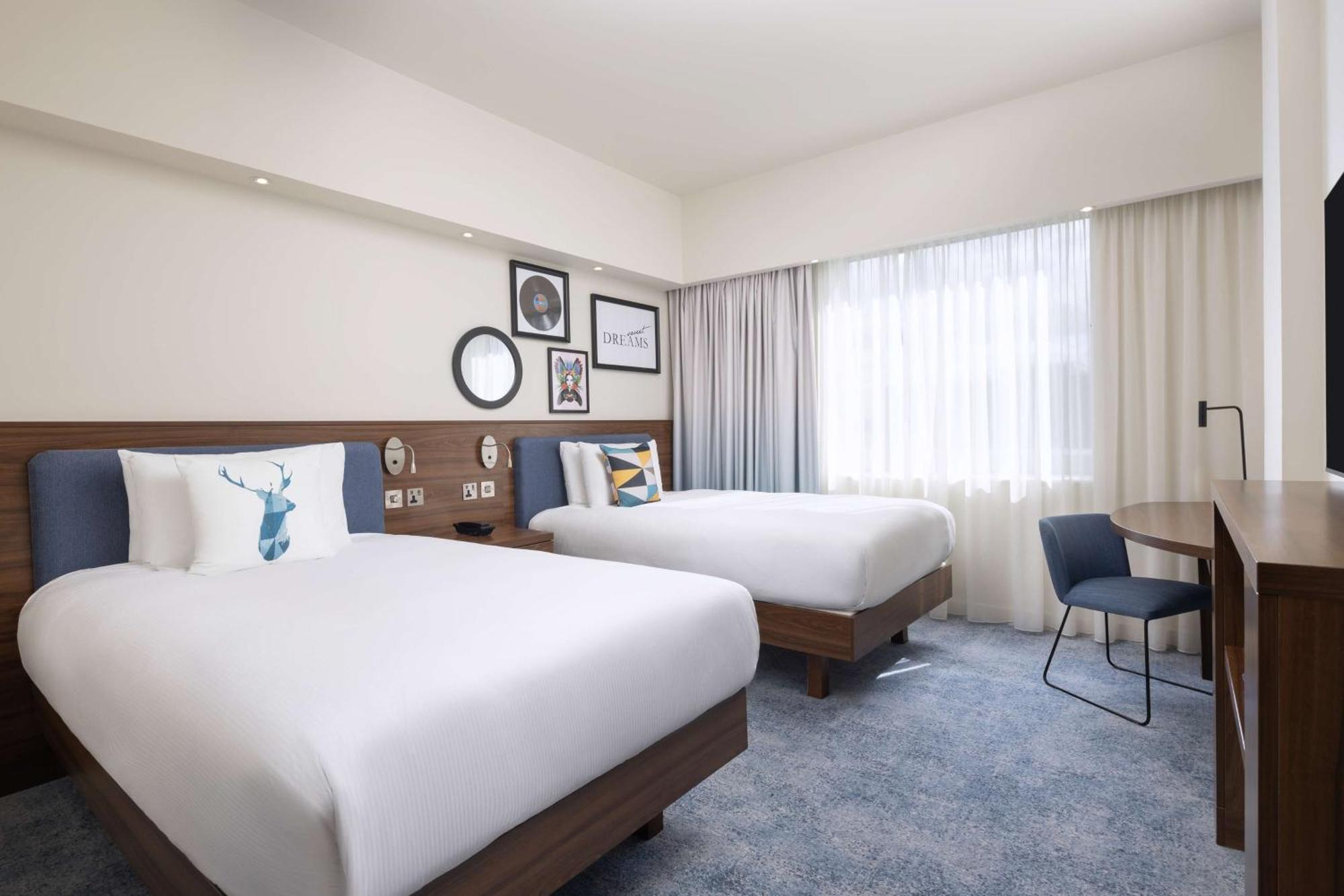 Twin Room,1641029332:JPEG