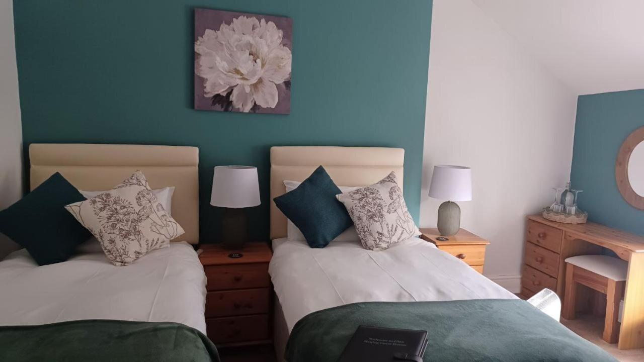 Standard Twin Room,1646960627:JPEG