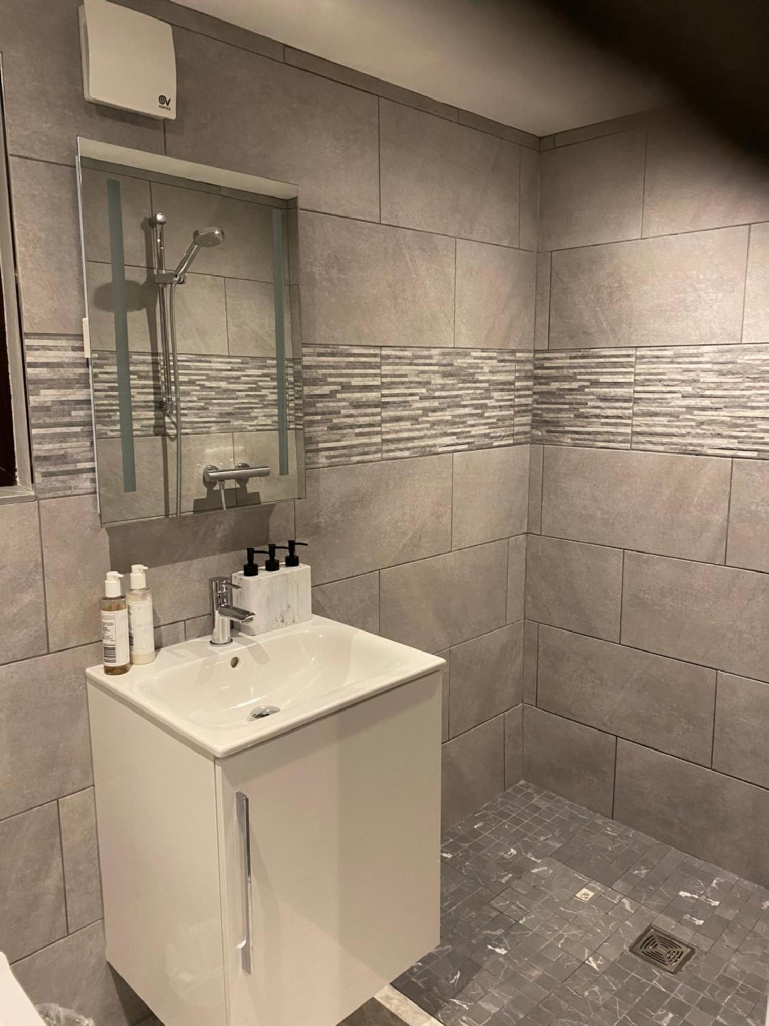 Large Twin Room