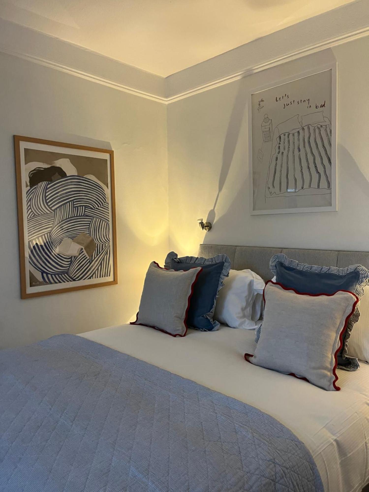 King Room,1756515475:JPEG