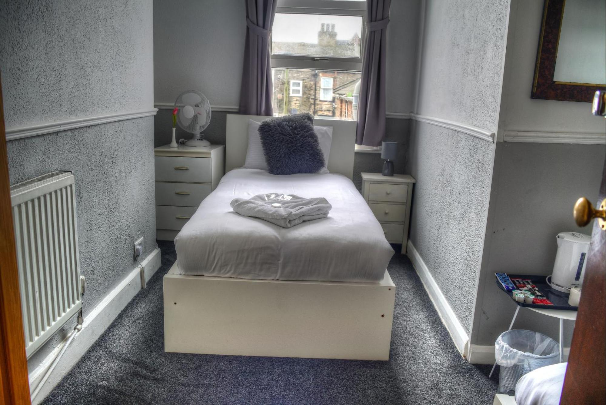 Standard Double Room,1657861236:JPEG