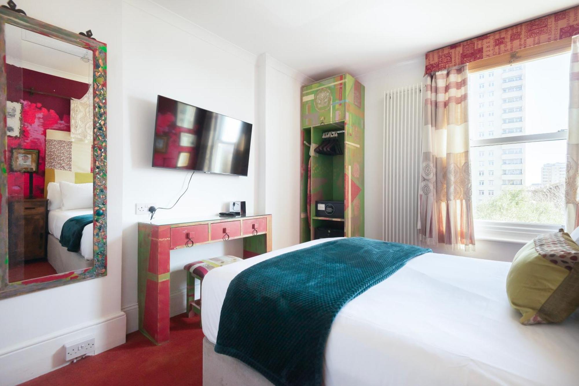 Standard Double Room,1659485002:JPEG