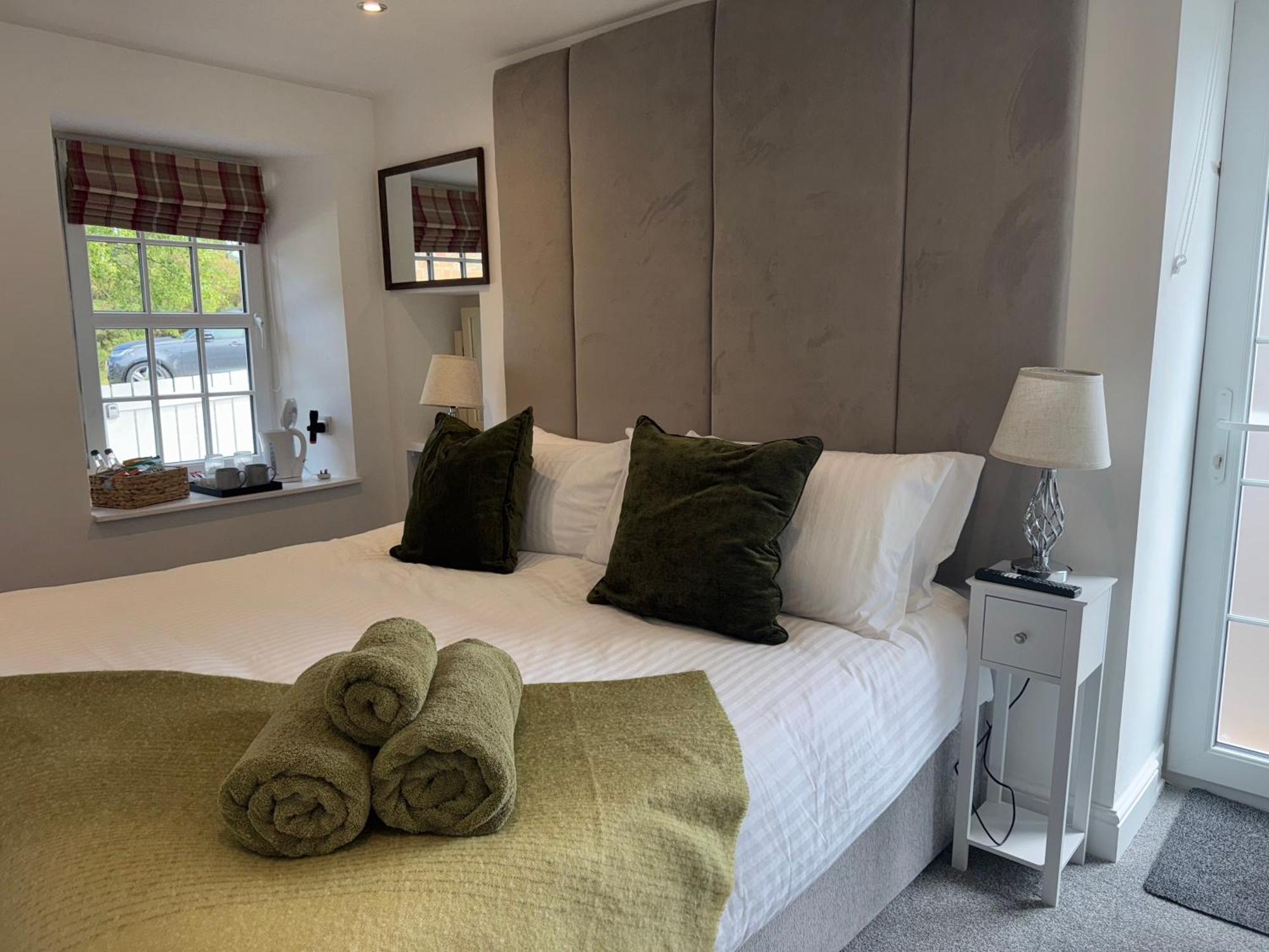 Standard Double or Twin Room,1686637294:JPEG