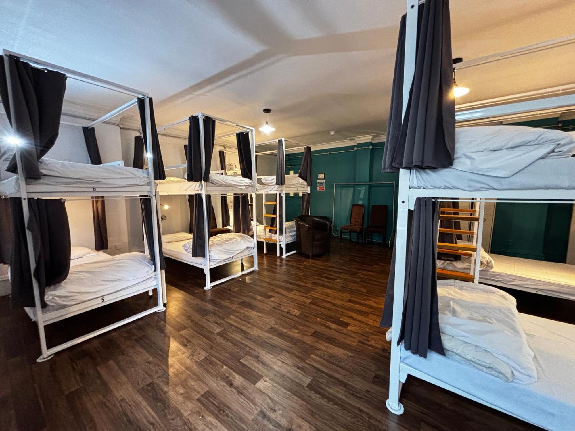 Bed in 10-Bed Mixed Dorm Ensuite