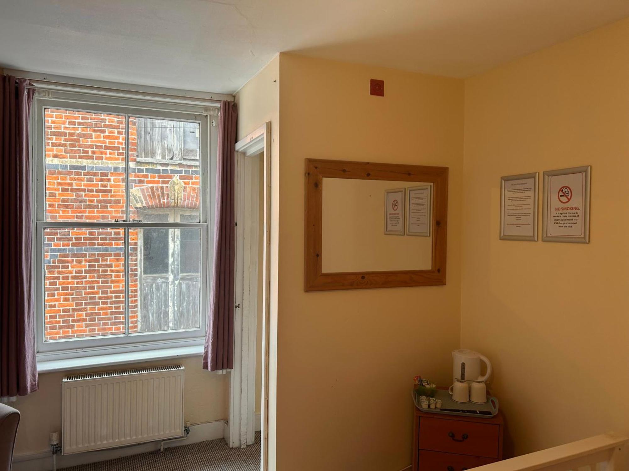 Twin Room with Shared Bathroom,1706826142:JPEG