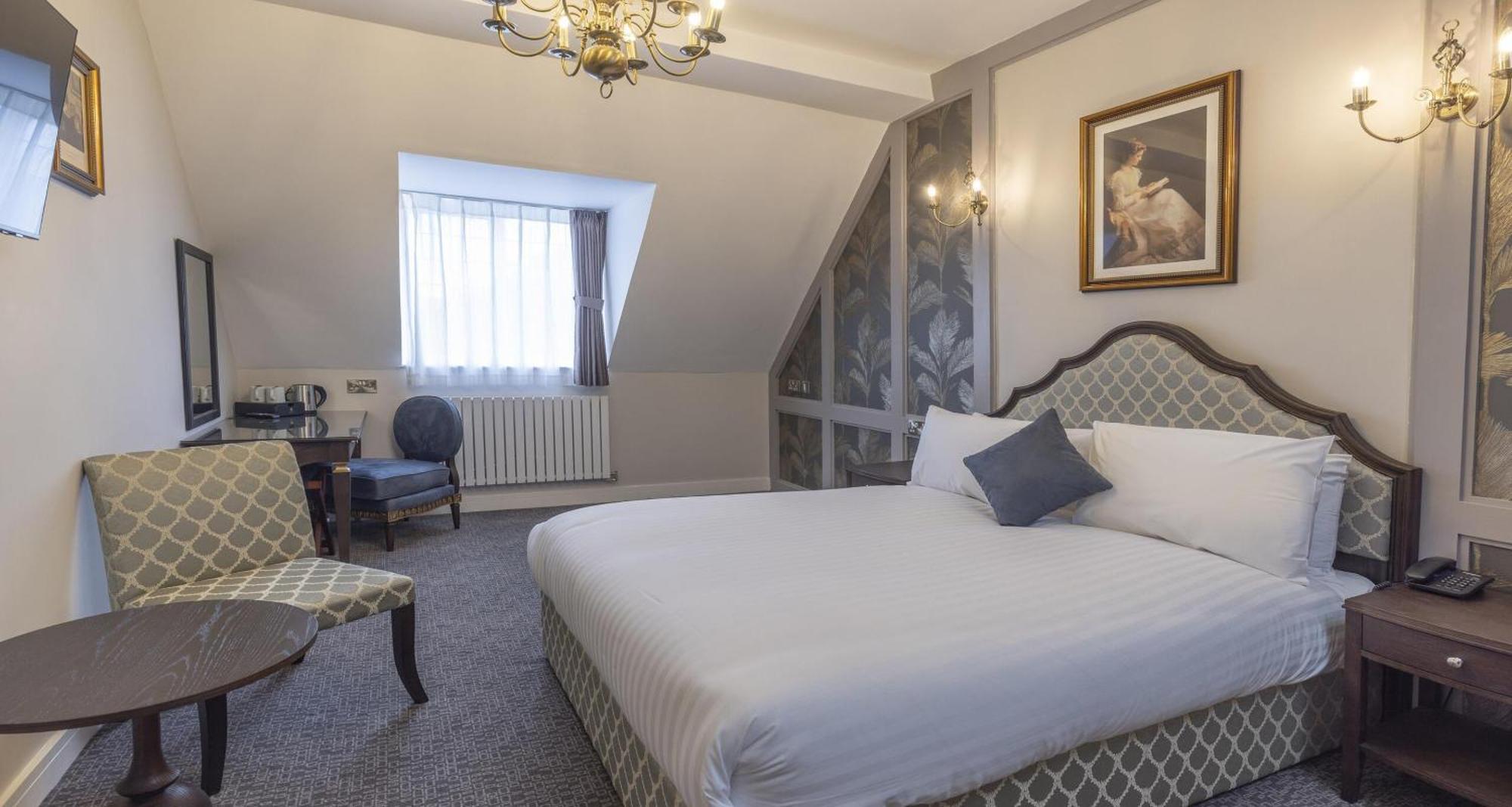 Superior Double Room,1722931715:JPEG