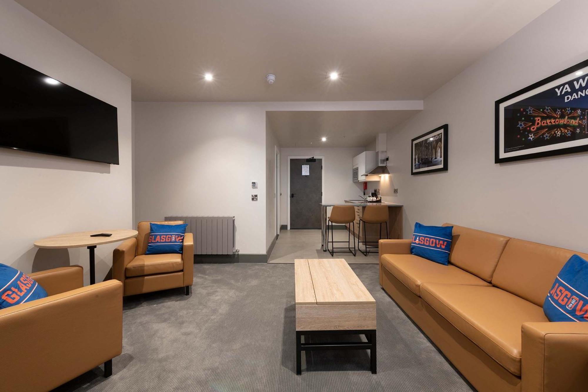 Executive Suite, 1 Super King Bed, Sofa Bed, Kitchenette,1724823598:JPEG