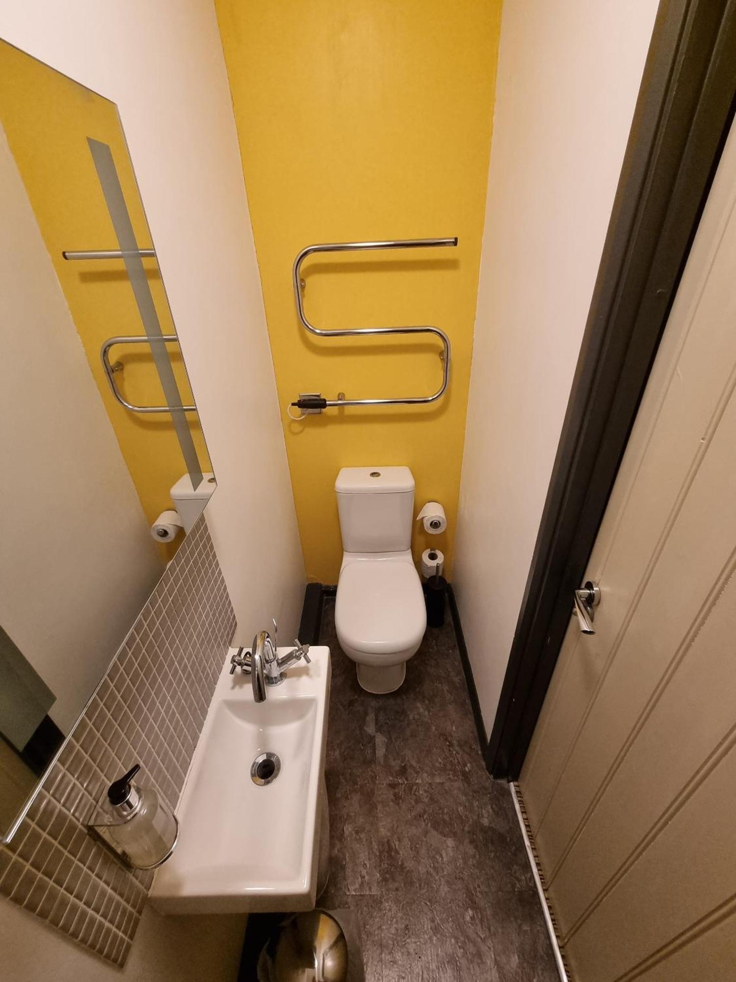Standard Single Room with Shower