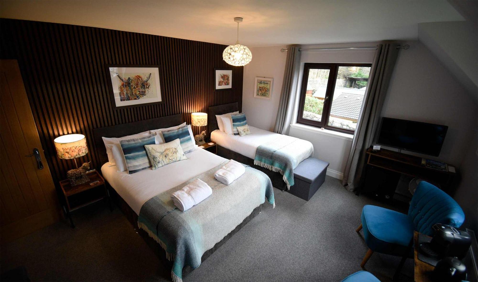 Deluxe Family Room,1739623250:JPEG