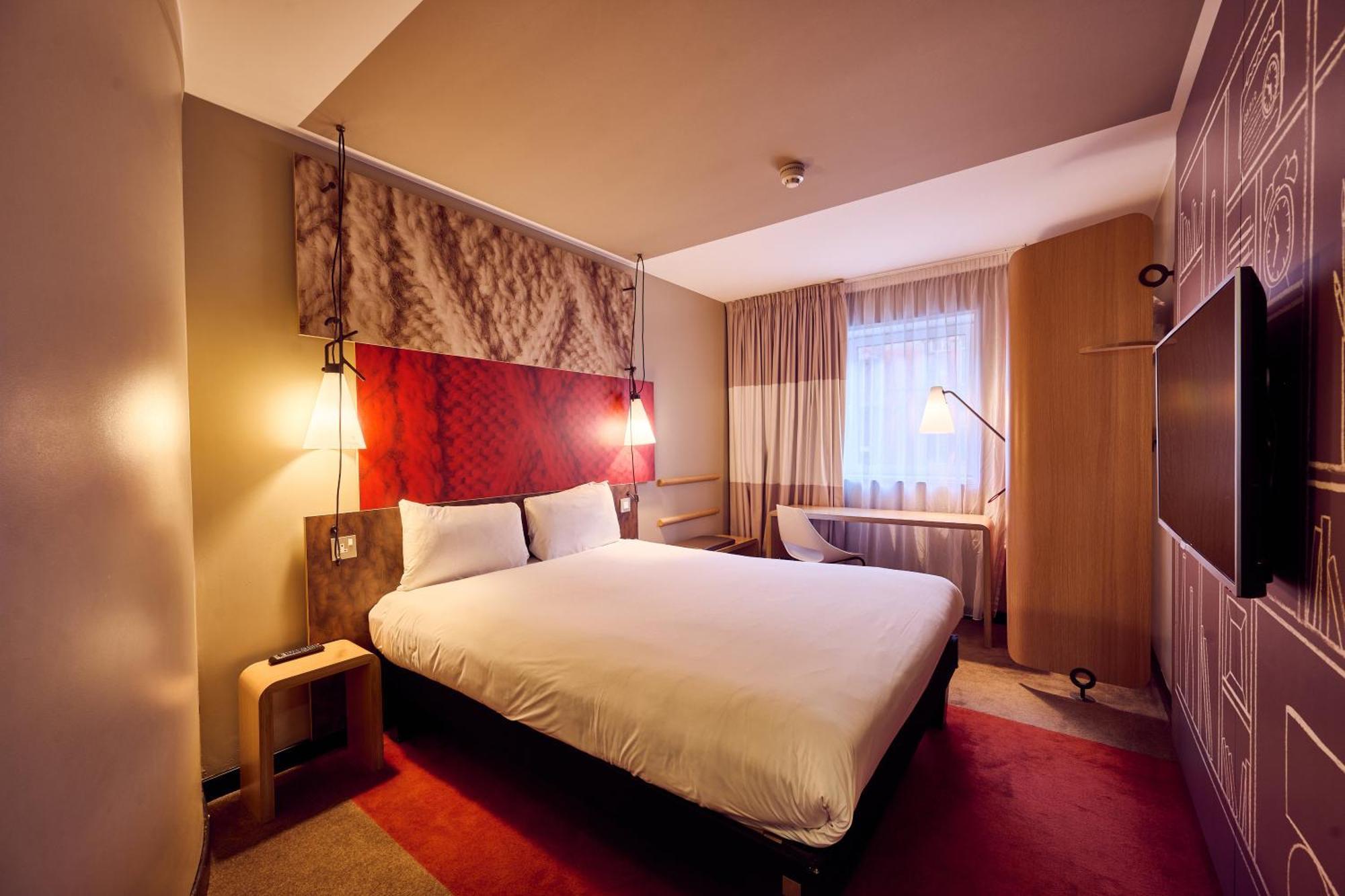 Double Room,1742571577:JPEG