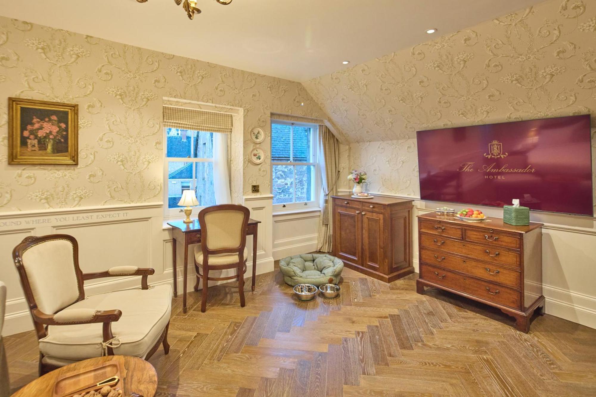 Superior Double or Twin Room,1742817885:JPEG