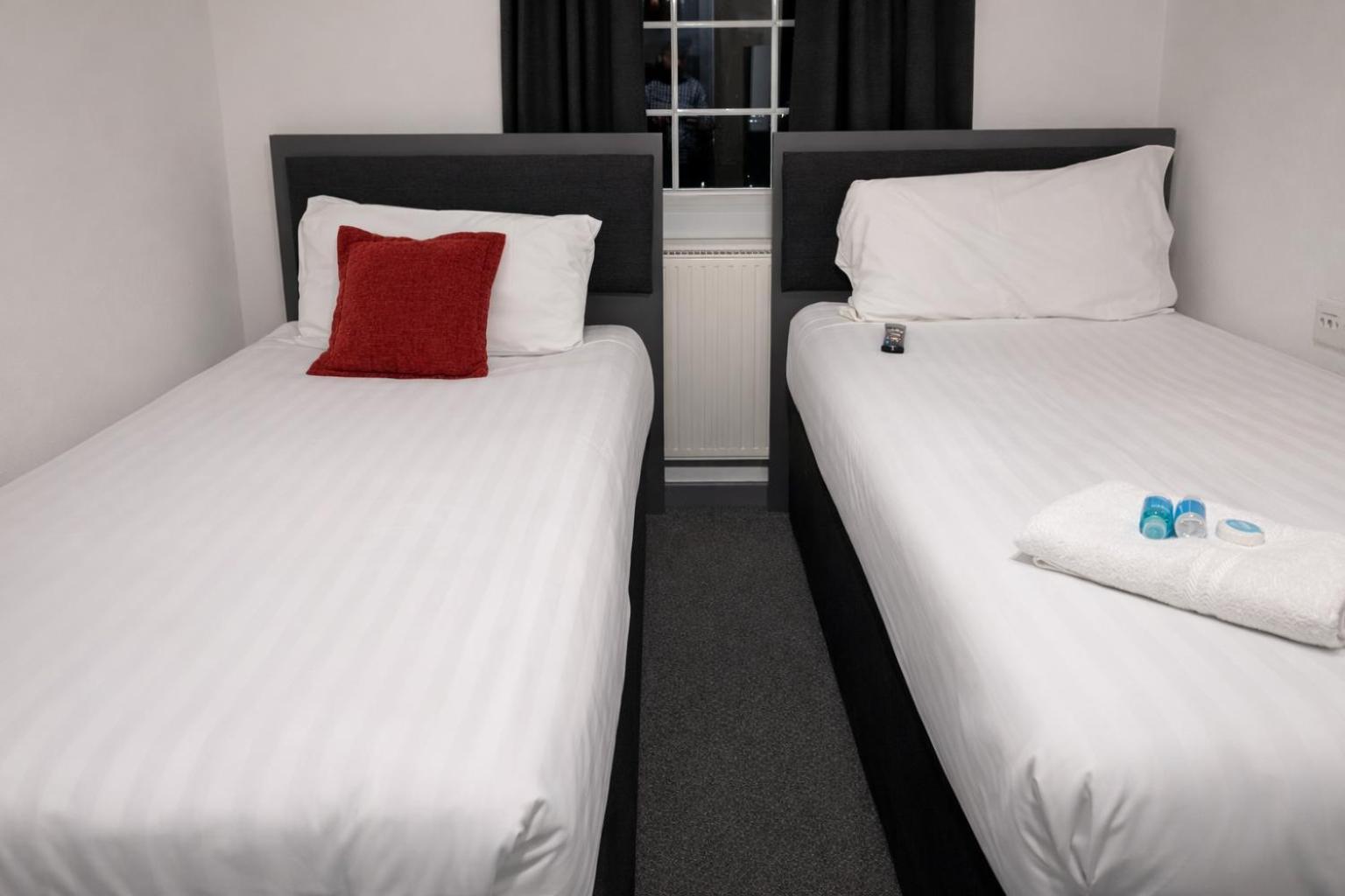 Twin Room with Shared Bathroom