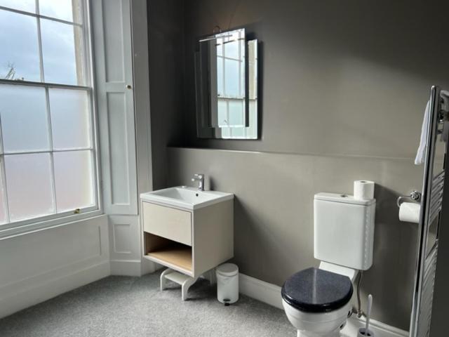 Deluxe Twin Room,1743355910:JPEG