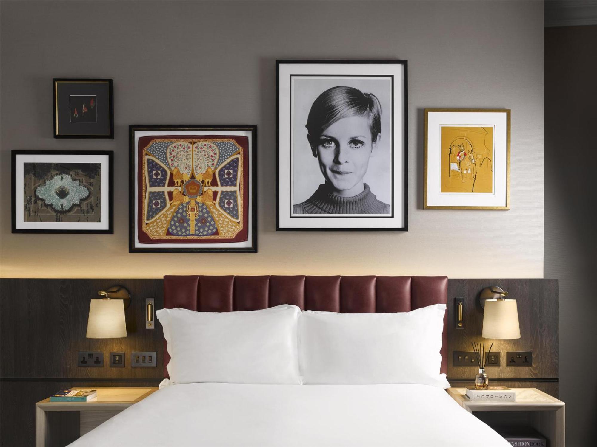 Trafalgar Queen Room,1758281725:JPEG