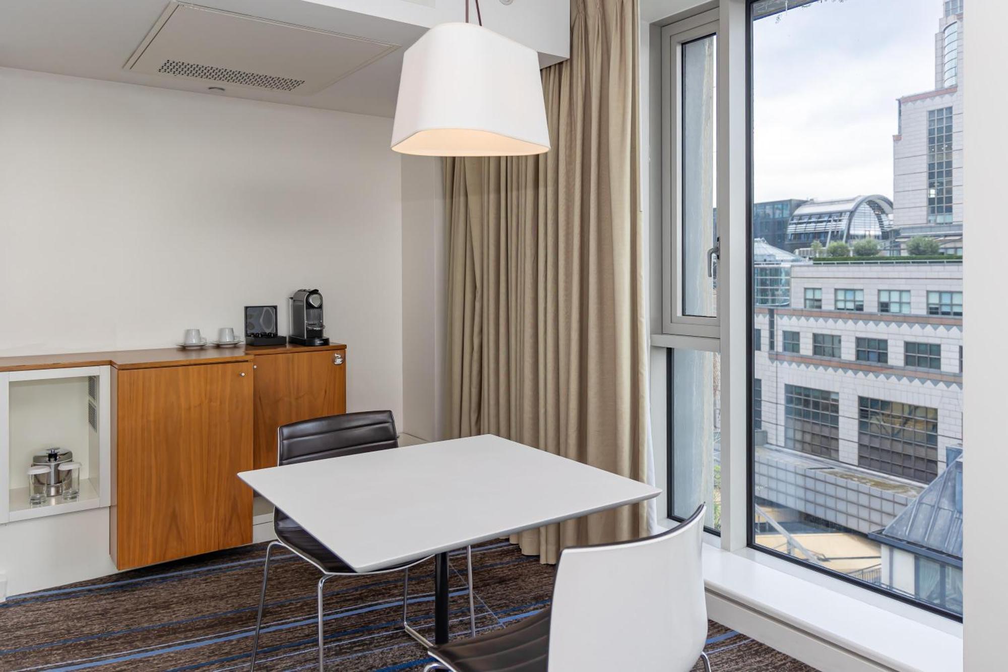 King City Suite,1758323989:JPEG