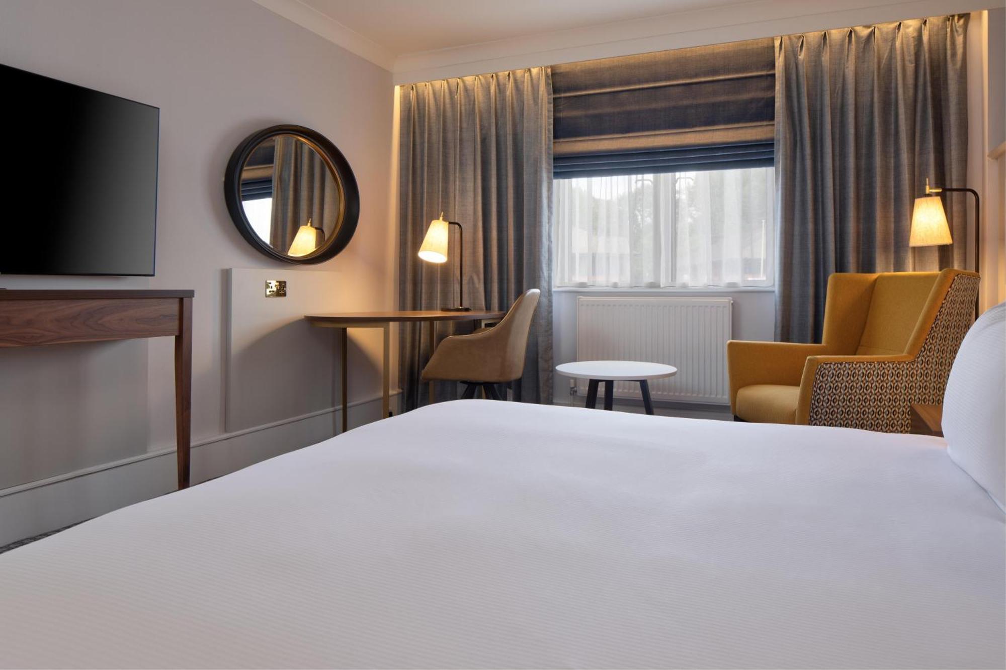 King Room - Mobility Accessible
