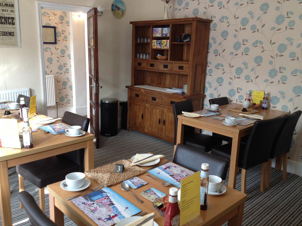 Small Double Room - Second Floor