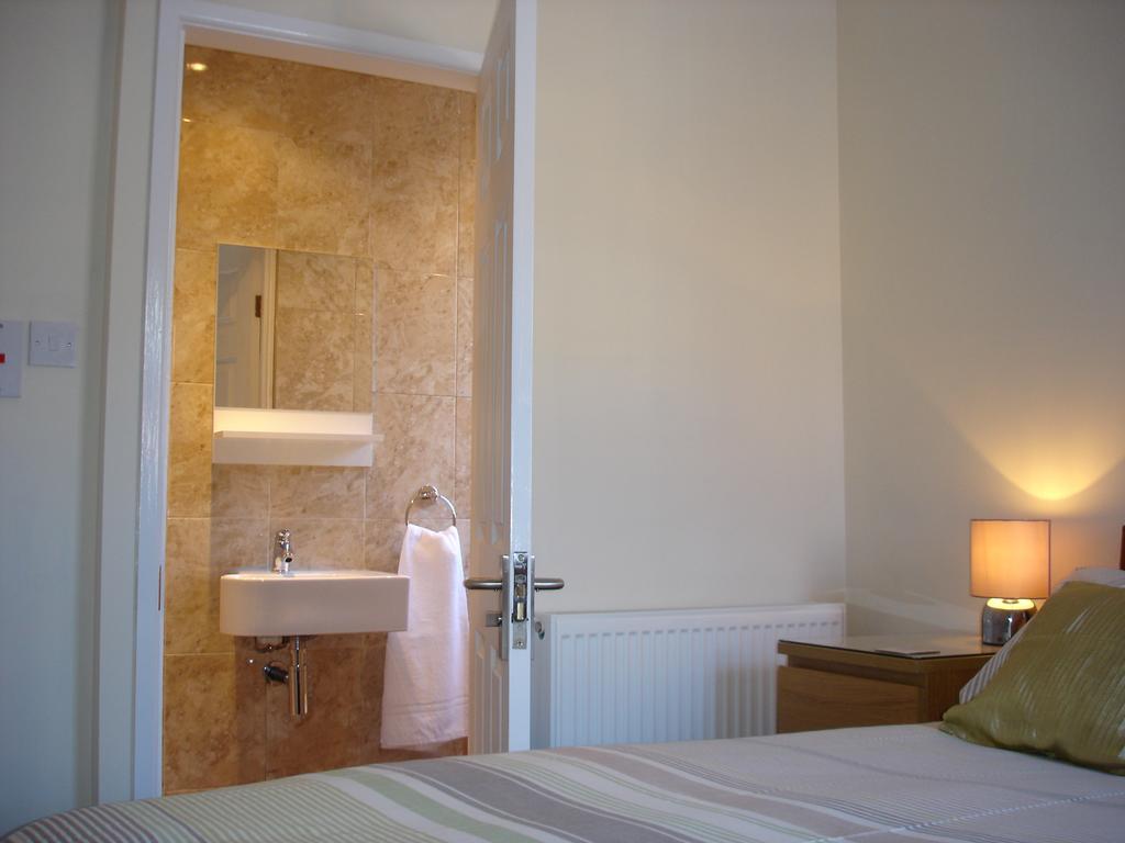 Standard Double Room,188572772:JPEG