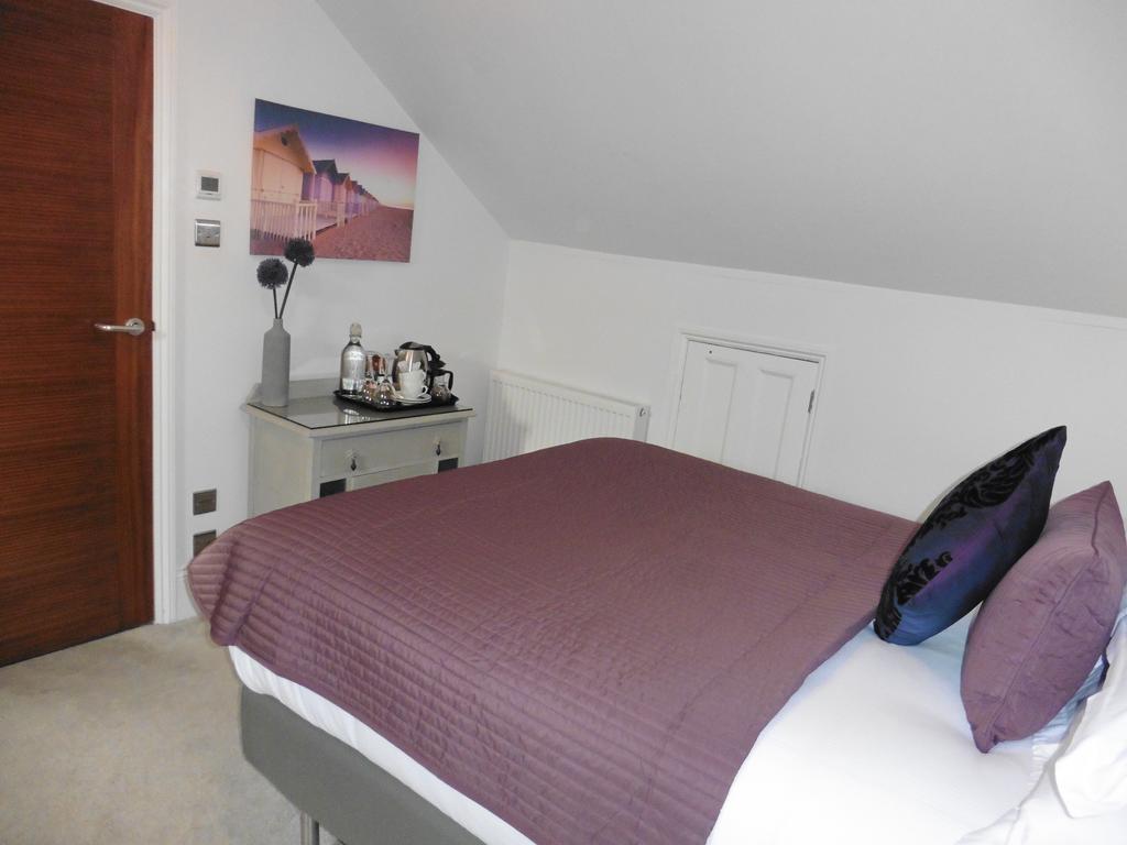 Superior Double Room with Sofa