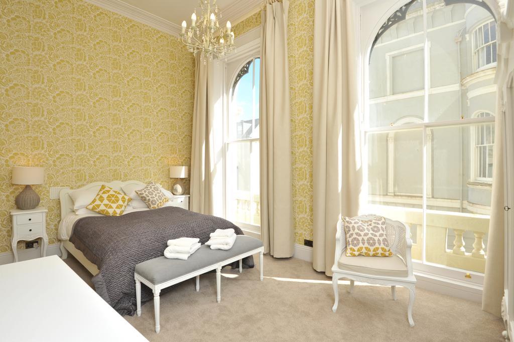 One-Bedroom Apartment with Sea View 1st Floor